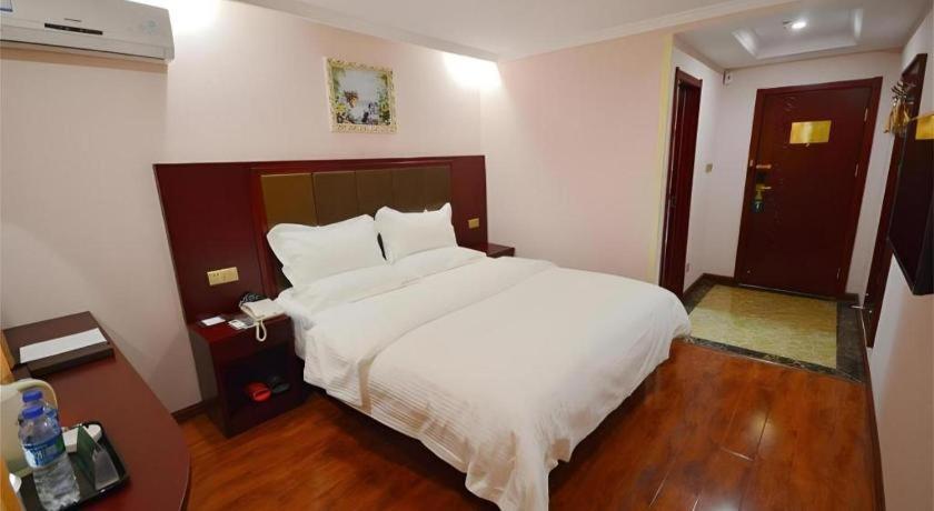 Greentree Inn Suzhou Guanqian Yangyuxiang Metro Station Business Hotel Екстер'єр фото